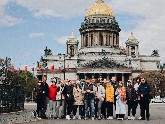 Индивидуальная экскурсия «Знакомство с Санкт-Петербургом» — фото 2