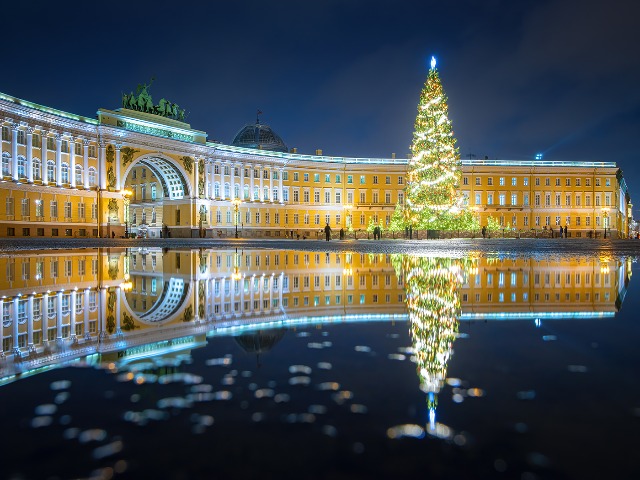 Новогодний Санкт-Петербург с Дедом Морозом!