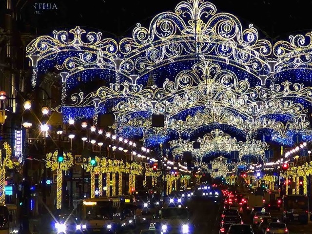 Новогодняя экскурсия в группе по Санкт-Петербургу с Дедом Морозом — фото 2