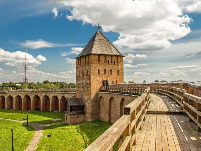 Великий Новгород: прикосновение к родной старине