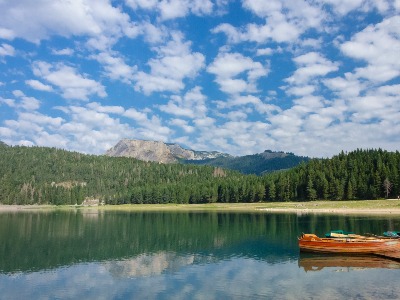 Высокие пики и супер-озера миниатюрной Черногории