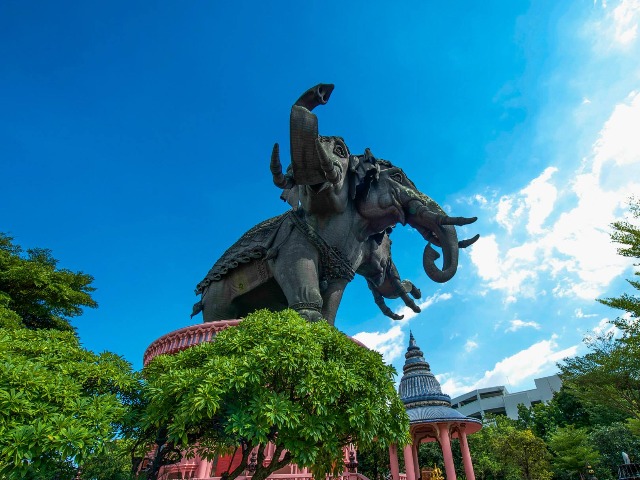 Уникальные музеи Таиланда — Эраван и Муанг Боран 