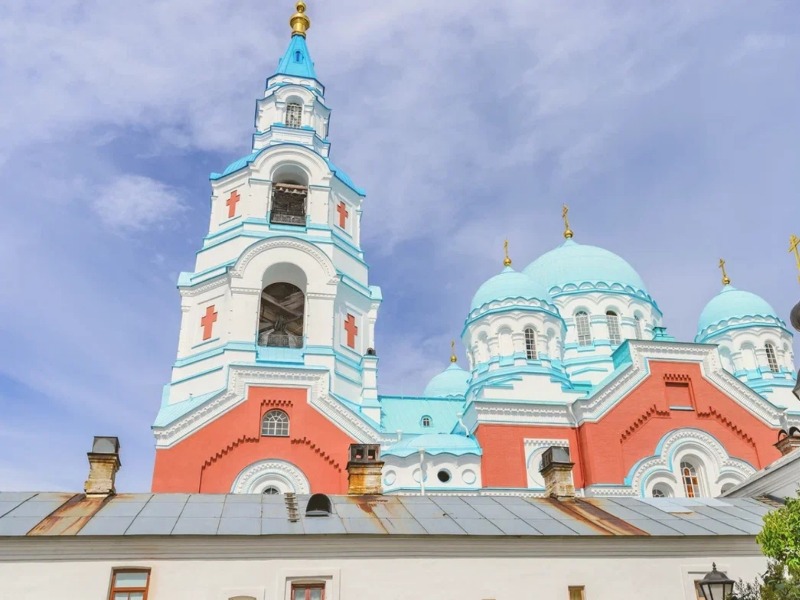 Храм