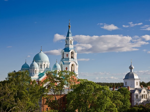 Легенды острова Валаам с проездом на теплоходе — фото 2