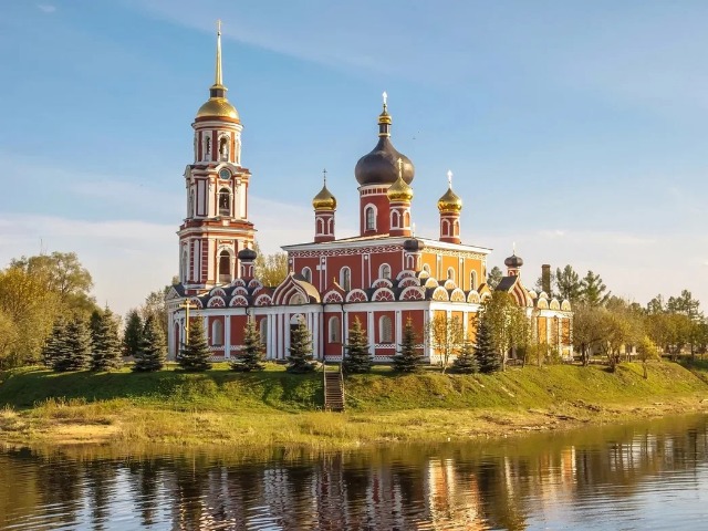 От солеваров до Достоевского: история Старой Руссы — фото 3