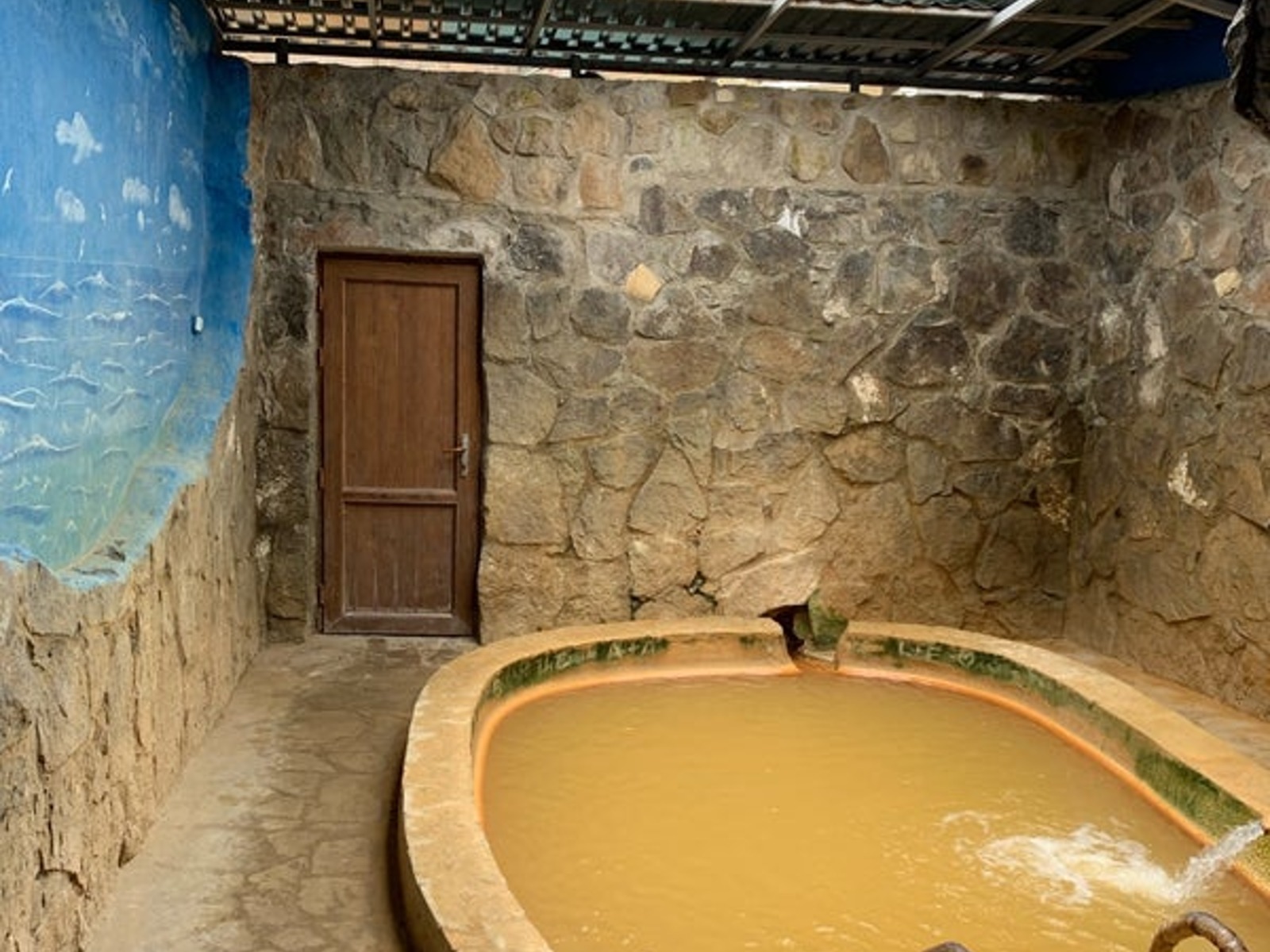 Термальная ванна Анкавана
