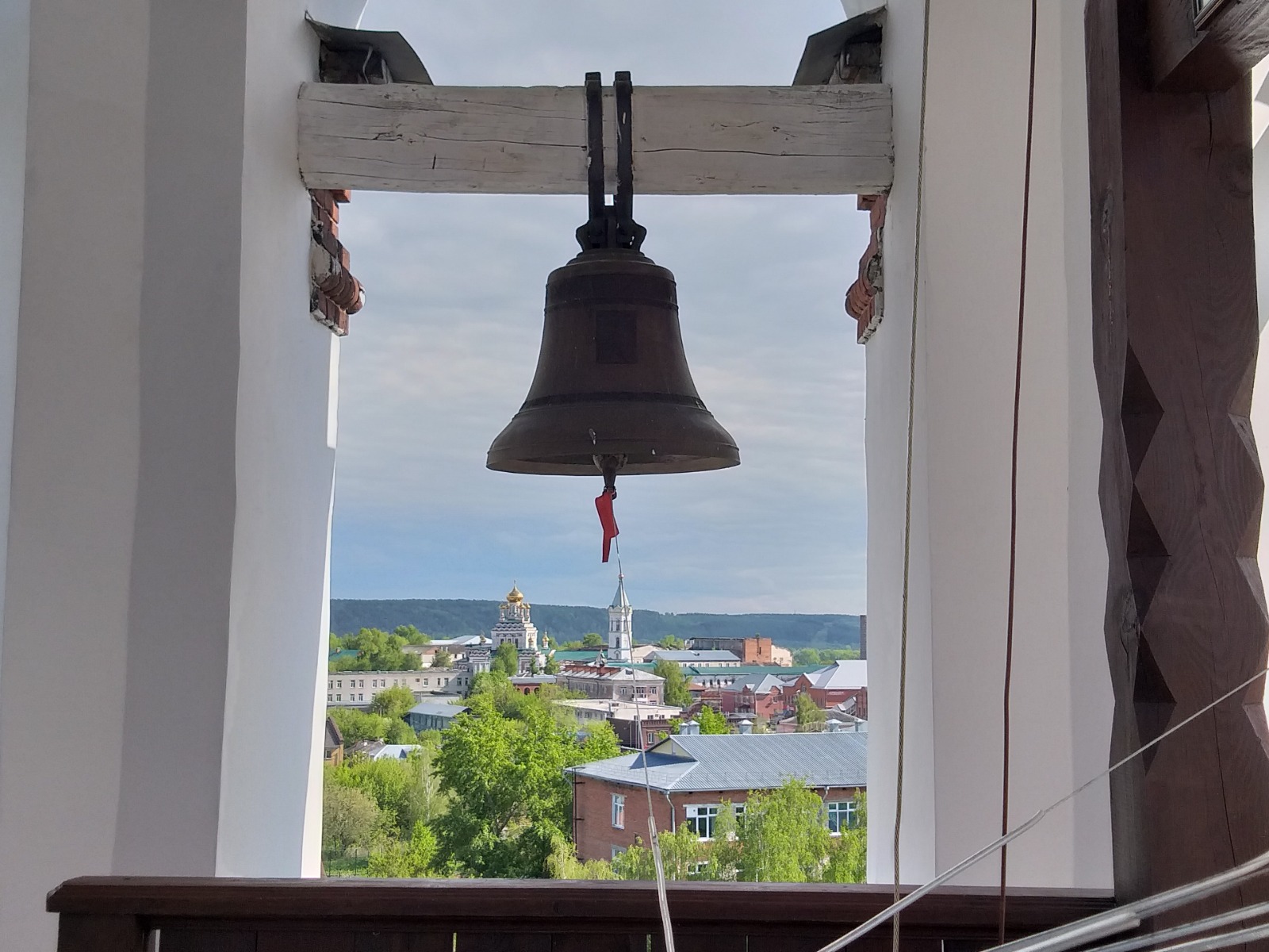 Вид на Кунгур с колокольни
