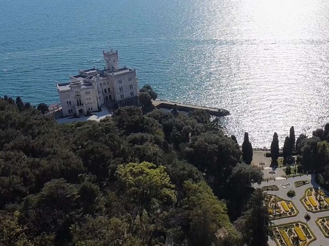 Индивидуальная обзорная экскурсия по замку Мирамаре — фото 2