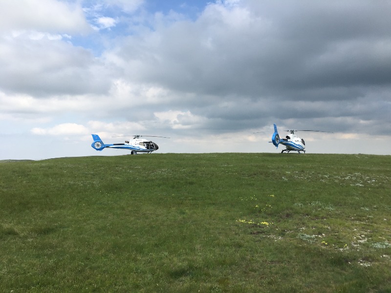 На вертолете Eurocopter над Сулакским каньоном - индивидуальная экскурсия в Махачкале длительностью 1 час с количеством участников до 6 человек цена экскурсии 500000₽
