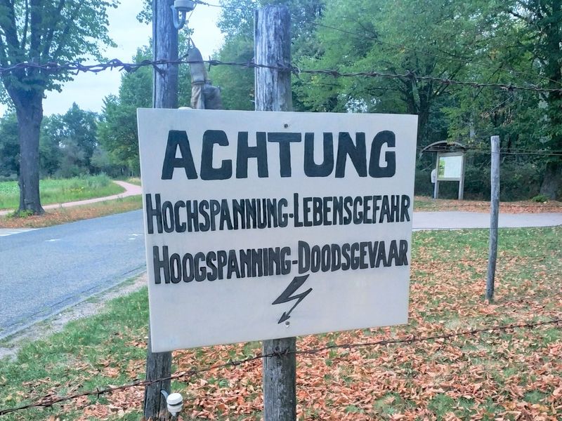 Велотур De dodendraad: вдоль «Проволоки смерти» в Роттердаме - индивидуальная экскурсия  длительностью 6 часов с количеством участников до 3 человек цена экскурсии 535undefined