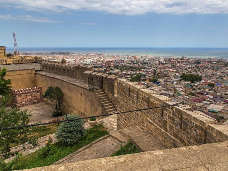 Внутри крепости