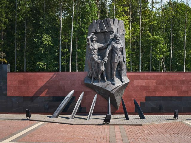 Сити-тур в Брянске с посещением мемориала Хацунь