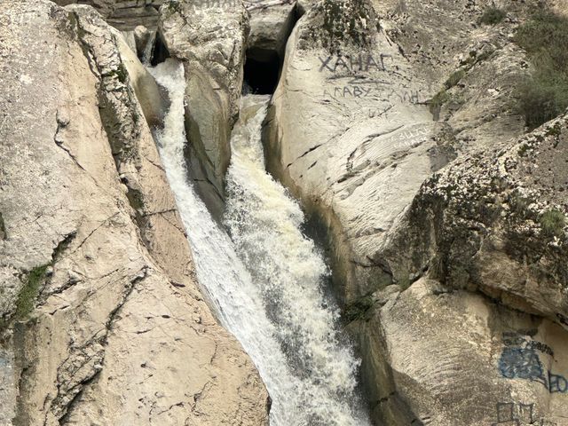 Дербент, водопад Хучни, Лунь и крепость 7 братьев — фото 2