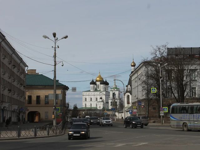 Обзорная пешая экскурсия по историческому Пскову (с кремлём) — фото 3