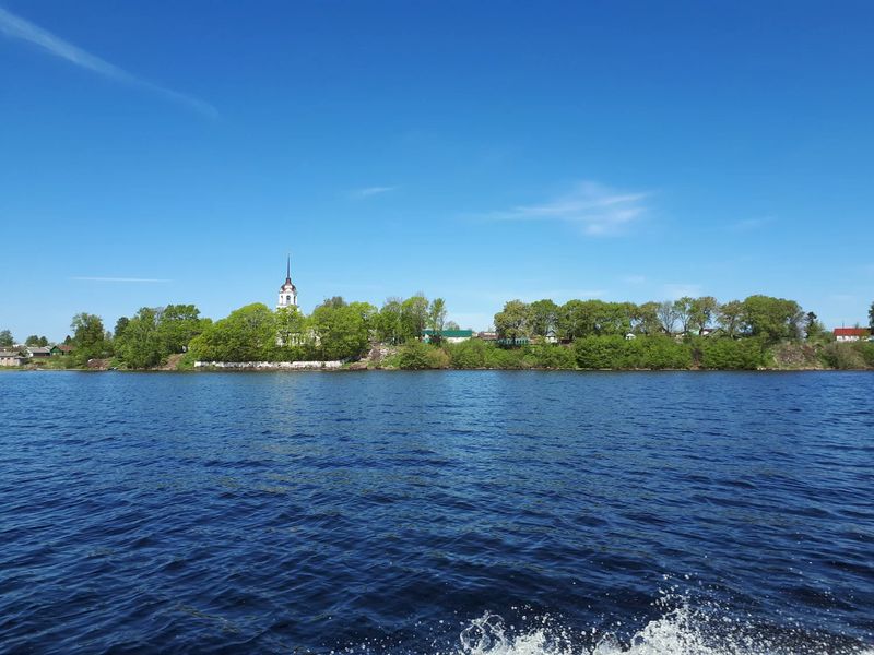 Обзорная экскурсия к островам «Псковского моря»: Талабы - индивидуальная экскурсия в Пскове на машине гостей длительностью 7 часов с количеством участников до 7 человек цена экскурсии 10800₽