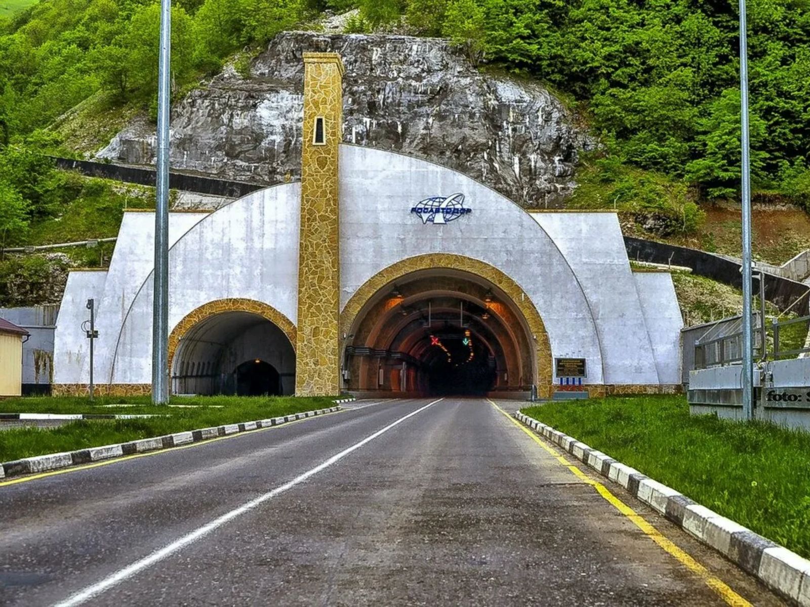 Самый длинный автомобильный тоннель в России