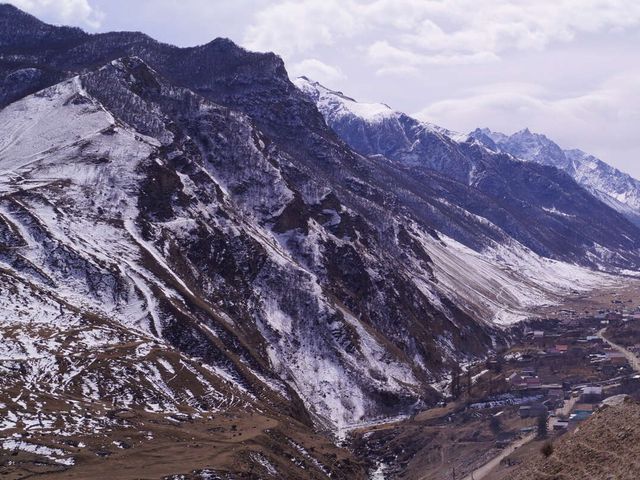 Индивидуальная экскурсия «Язык тролля» в Безенги из Нальчика — фото 3