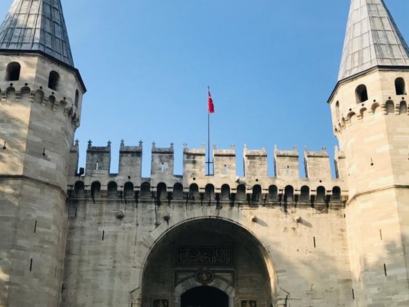 2 дня в Стамбуле: познавательно, фотогенично, ярко - индивидуальная экскурсия в Стамбуле пешком длительностью 12 часов с количеством участников до 5 человек цена экскурсии 480€
