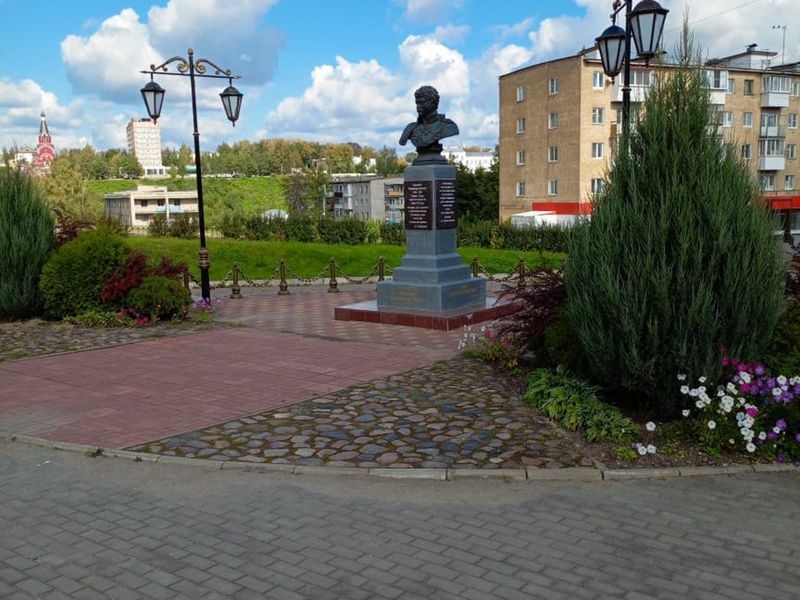 Ржев — древний и героический - индивидуальная экскурсия в Ржеве на машине гостей длительностью 5 часов с количеством участников до 10 человек цена экскурсии 13000₽