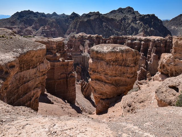 Лидер туристических направлений — Чарынский каньон