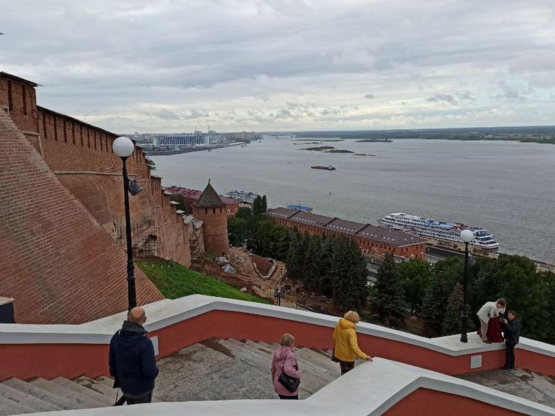 Чкаловская лестница у стены Кремля