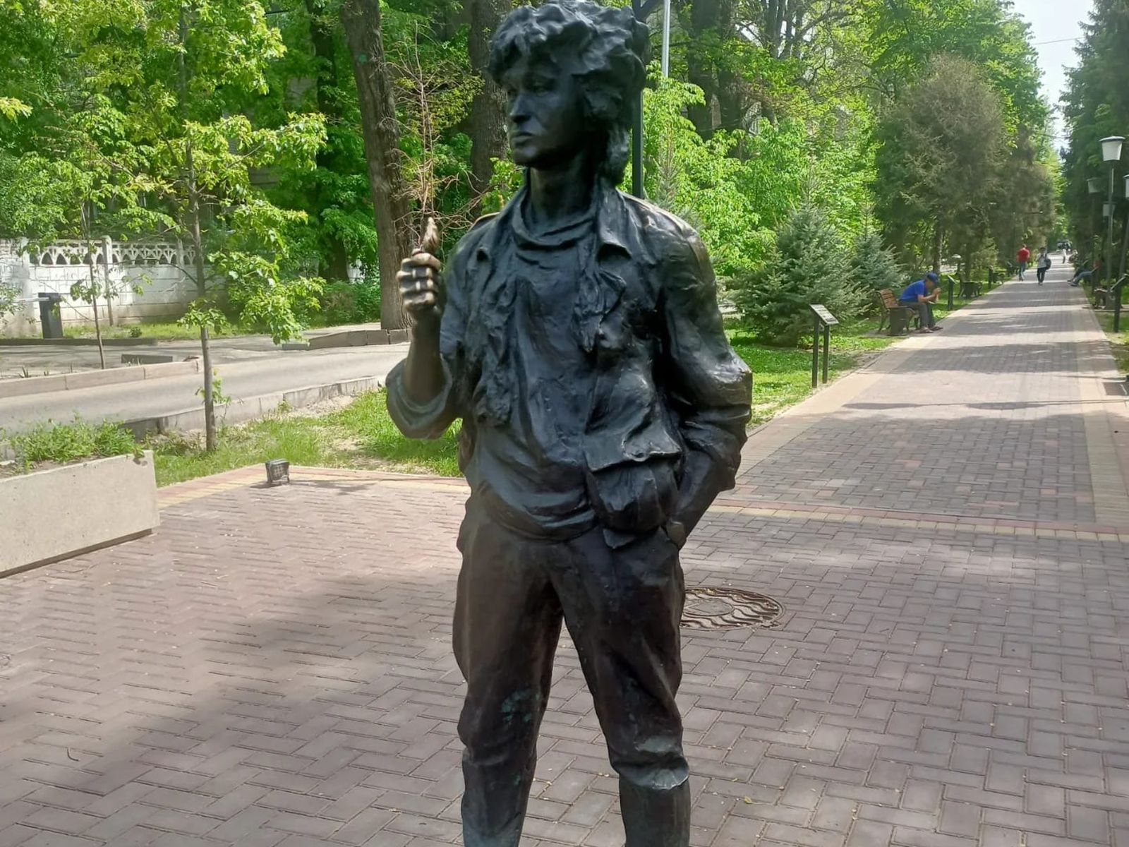 Памятник В. Цою