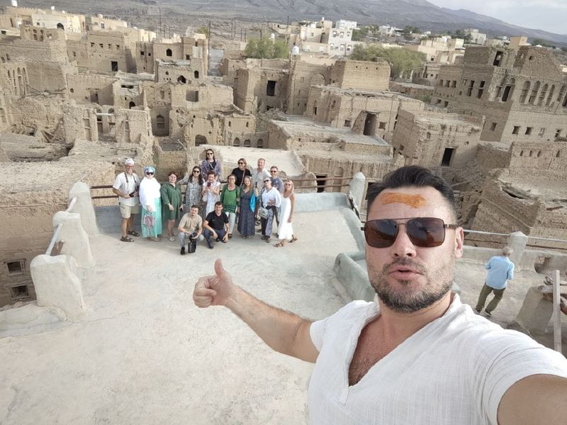 Экскурсия из Маската в Низву и деревню Аль-Хамра с закатом - индивидуальная экскурсия в Маскате на машине гида длительностью 8 часов с количеством участников до 4 человек со скидкой 25% цена экскурсии 506.25$