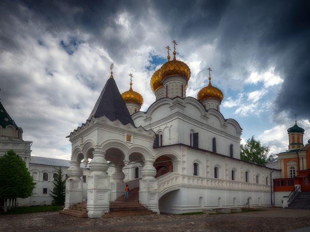 Индивидуальная экскурсия в Костроме: колыбель двух династий — фото 2