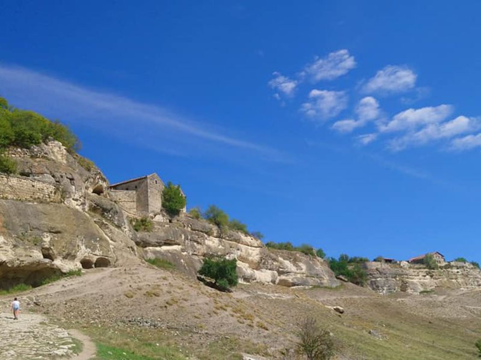 Неприступная крепость Чуфут-Кале - "город драгоценностей"