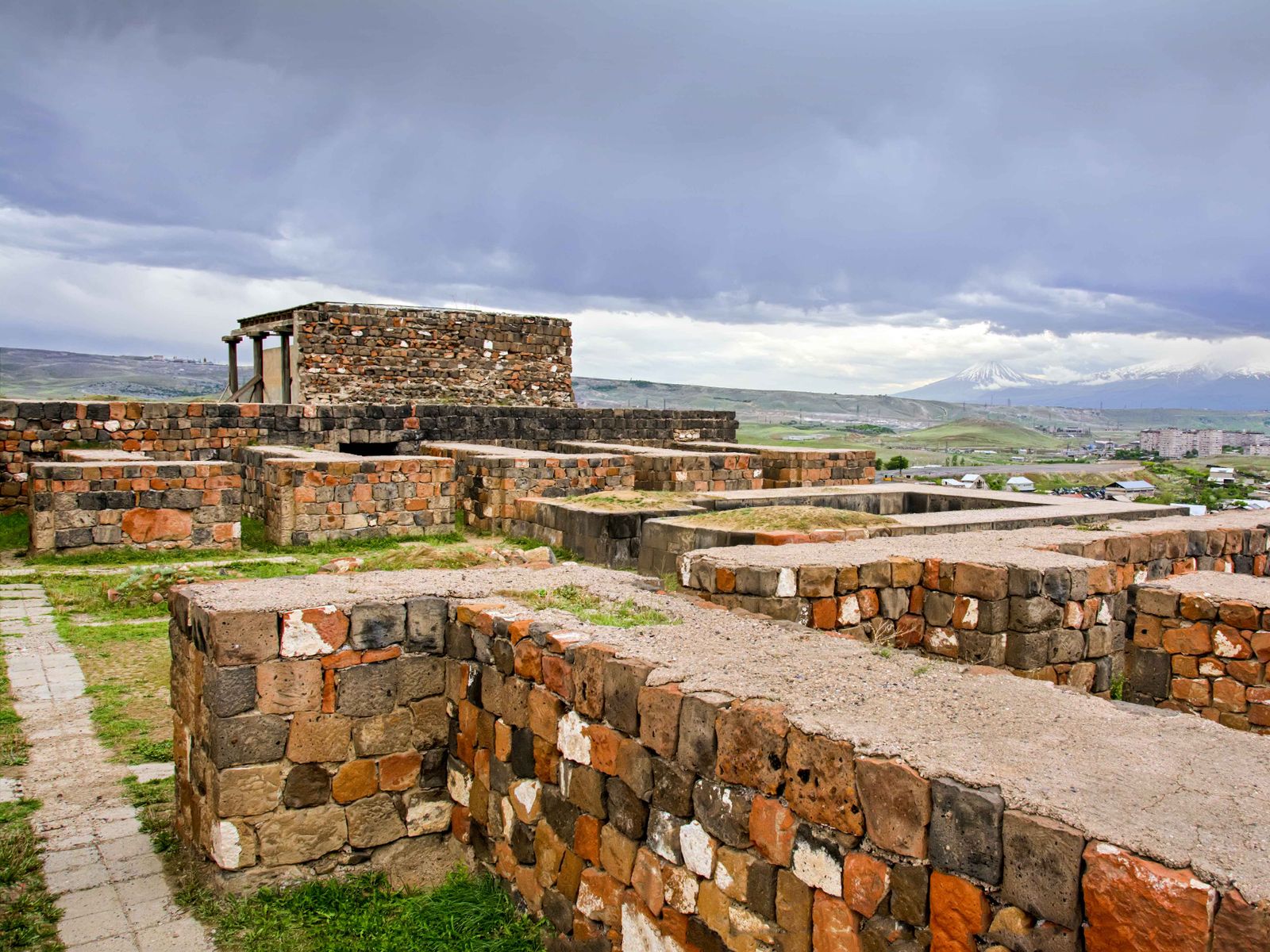 Крепость Эребуни в Ереване