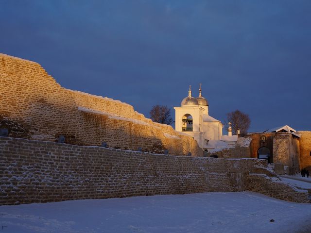 Обзорный тур в группе из Пскова в Изборск и Печоры — фото 2