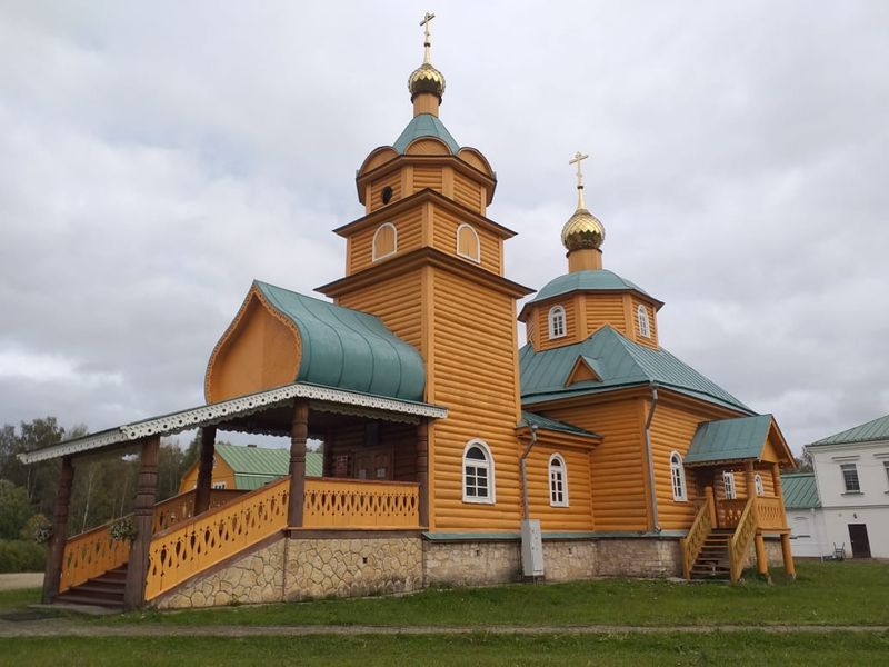 Таинства Никандровой пустыни - групповая экскурсия в Пскове на автобусе длительностью 6 часов с количеством участников до 20 человек цена экскурсии 2900₽