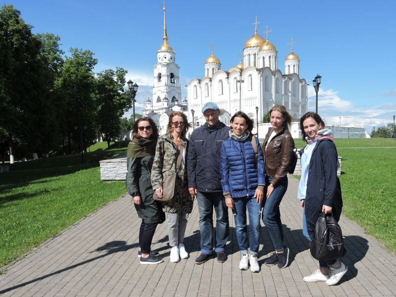 С гостями