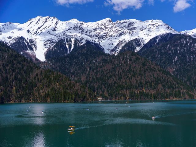 Озеро Рица. Что таит природа Кавказских гор? — фото 3