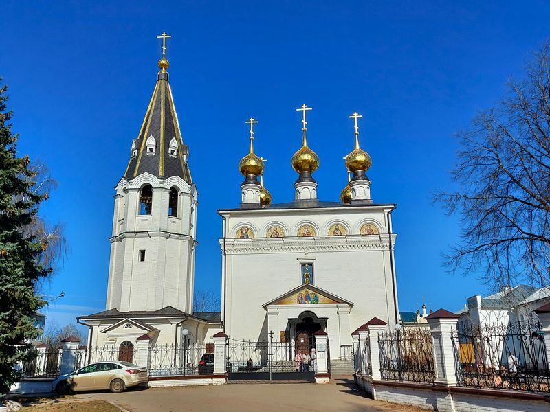 Храм