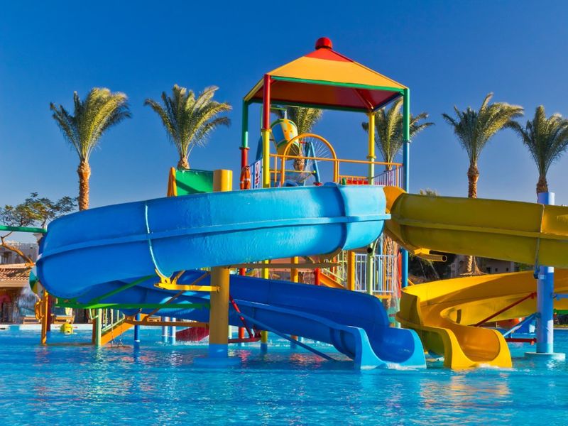 Аквапарк Wild Wadi - групповая экскурсия в Дубае на автобусе длительностью 9 часов с количеством участников до 20 человек цена экскурсии 160$
