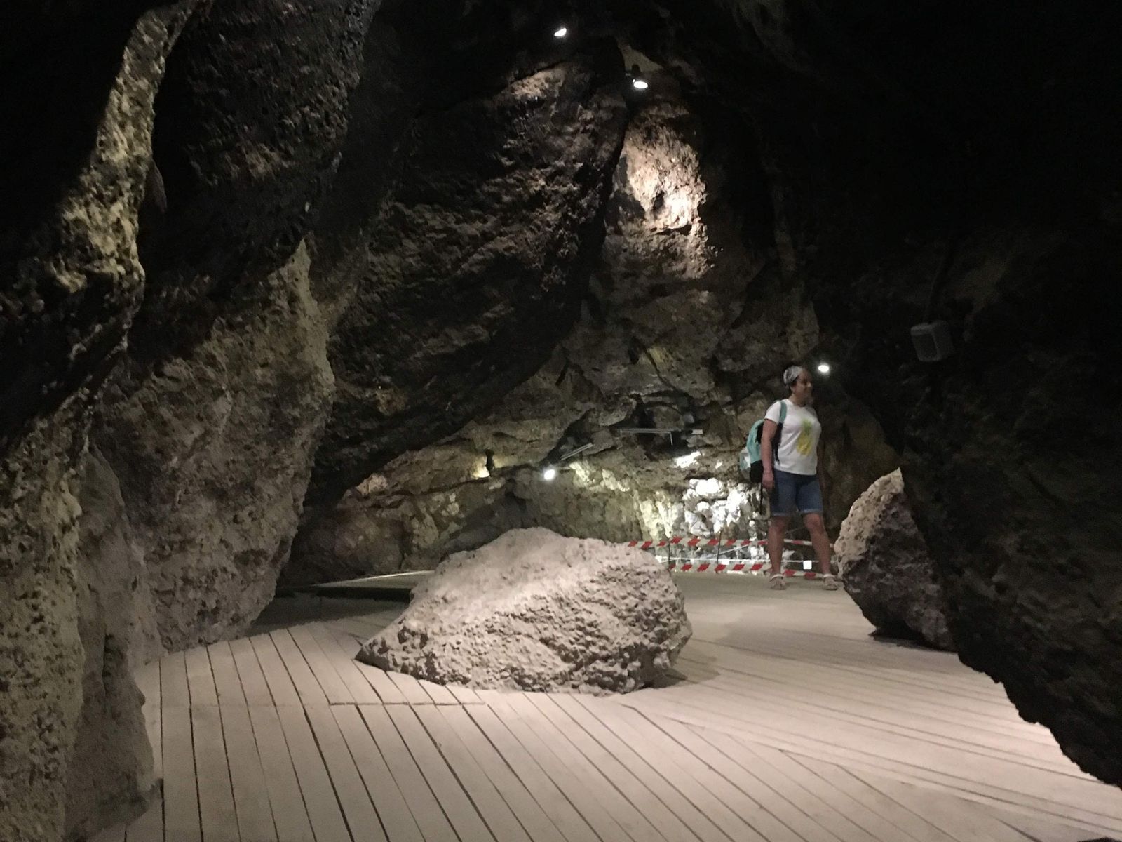 Птичья пещера - 6000-летняя винодельня