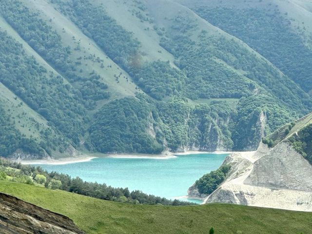 Индивидуальная экскурсия из Грозного в горный храм Кезеной-Ам — фото 3