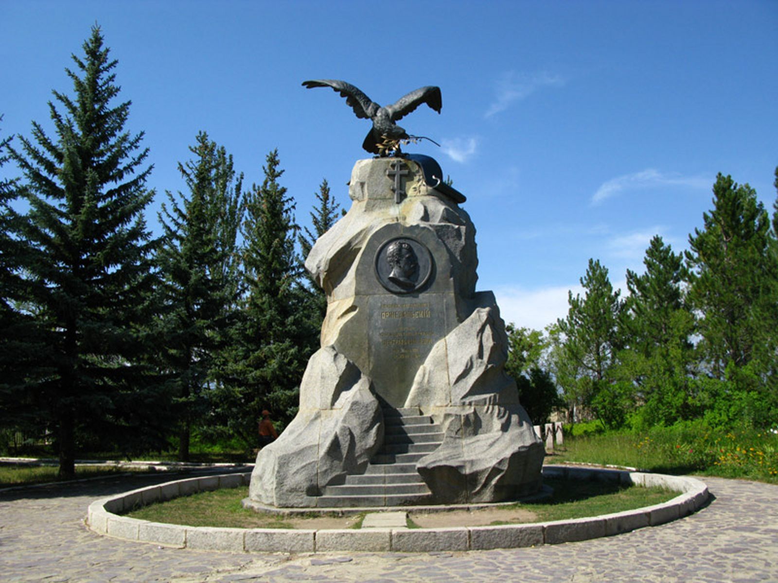 Каракол. Памятник Н. Пржевальскому