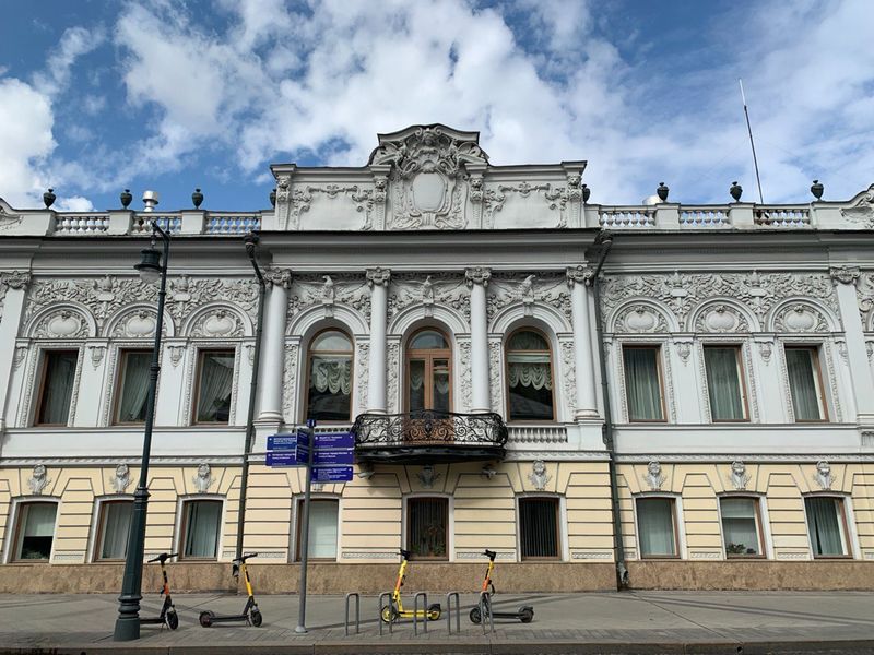 Великолепная Пречистенка: фасады и лица - индивидуальная экскурсия в Москве пешком длительностью 2 часа с количеством участников до 5 человек цена экскурсии 4800₽