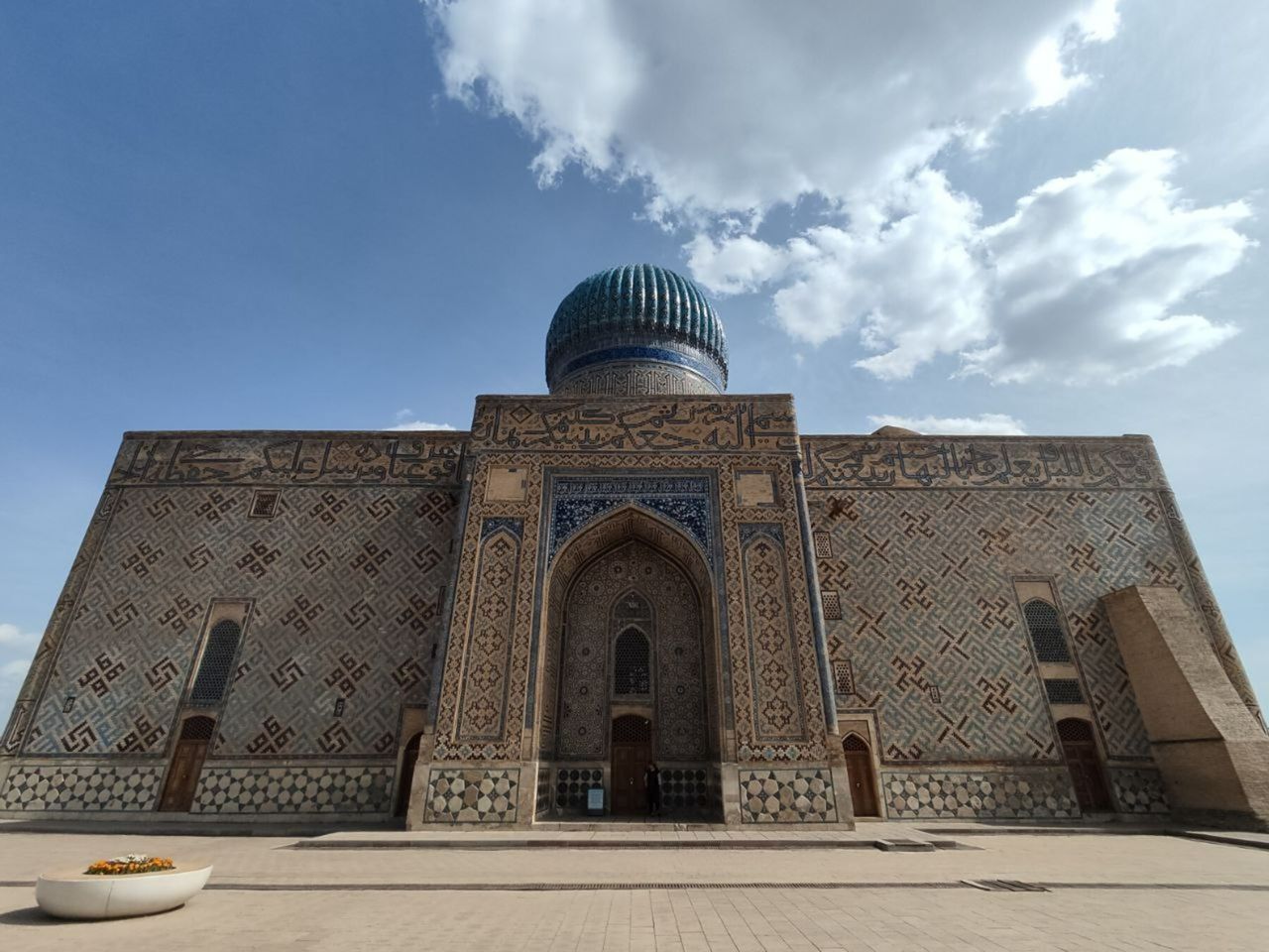 Туркестан: мавзолей Ясави и караван-сарай в группе | Цена 4200₽, отзывы, описание экскурсии