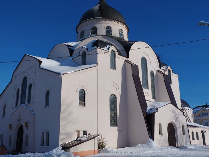 Храм