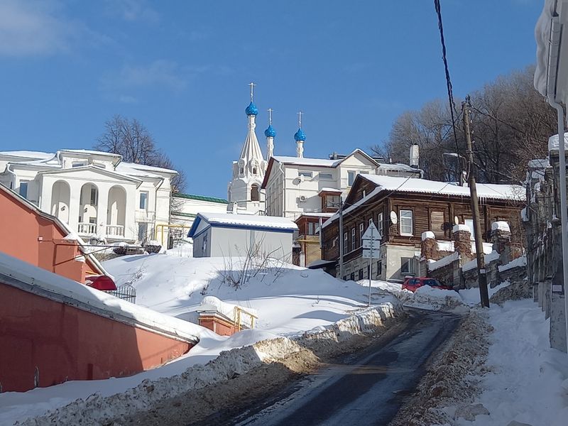 Нижегородские холмы и улицы старого Нижнего - индивидуальная экскурсия в Нижнем Новгороде на машине гида длительностью 2 часа с количеством участников до 4 человек цена экскурсии 5400₽