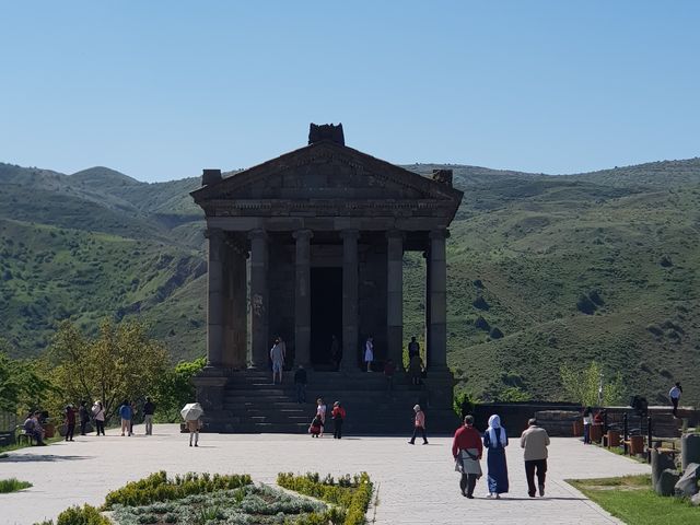 Экспресс-Армения: Гарни, Симфония камней, Гегард — фото 3
