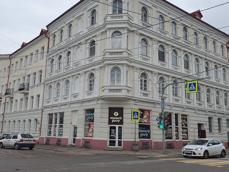 Здание доходного дома в стиле неоклассики
