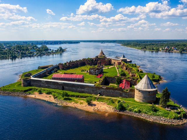Экскурсия на автомобиле в крепость Орешек (Шлиссельбург) — фото 2