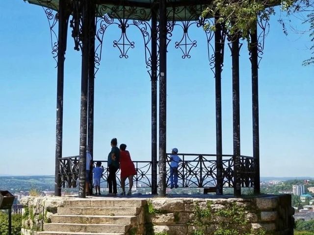Индивидуальная обзорная экскурсия по Железноводску и Пятигорску — фото 2