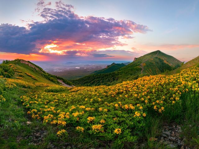 Рассвет на горе Бештау в связке с хаски — фото 2