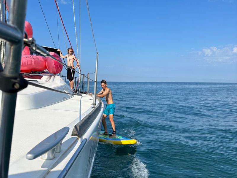 Купание в чистом море