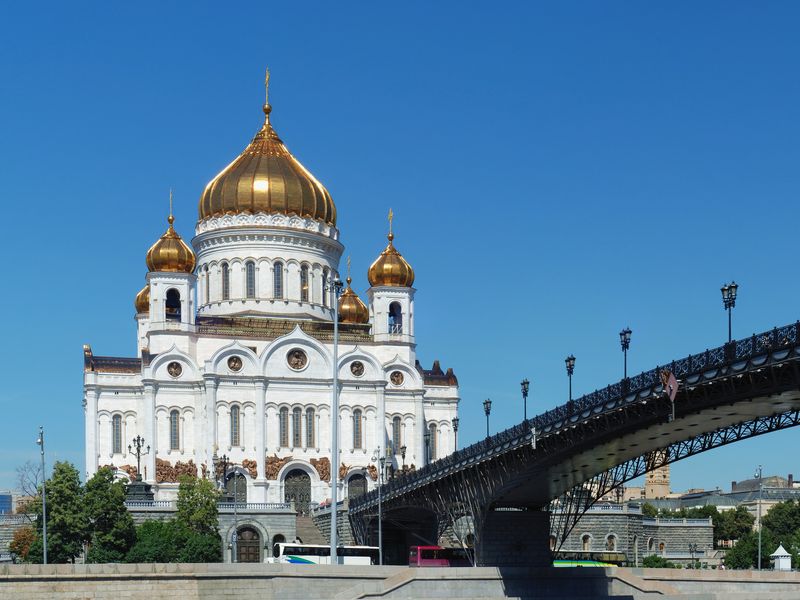 На локации